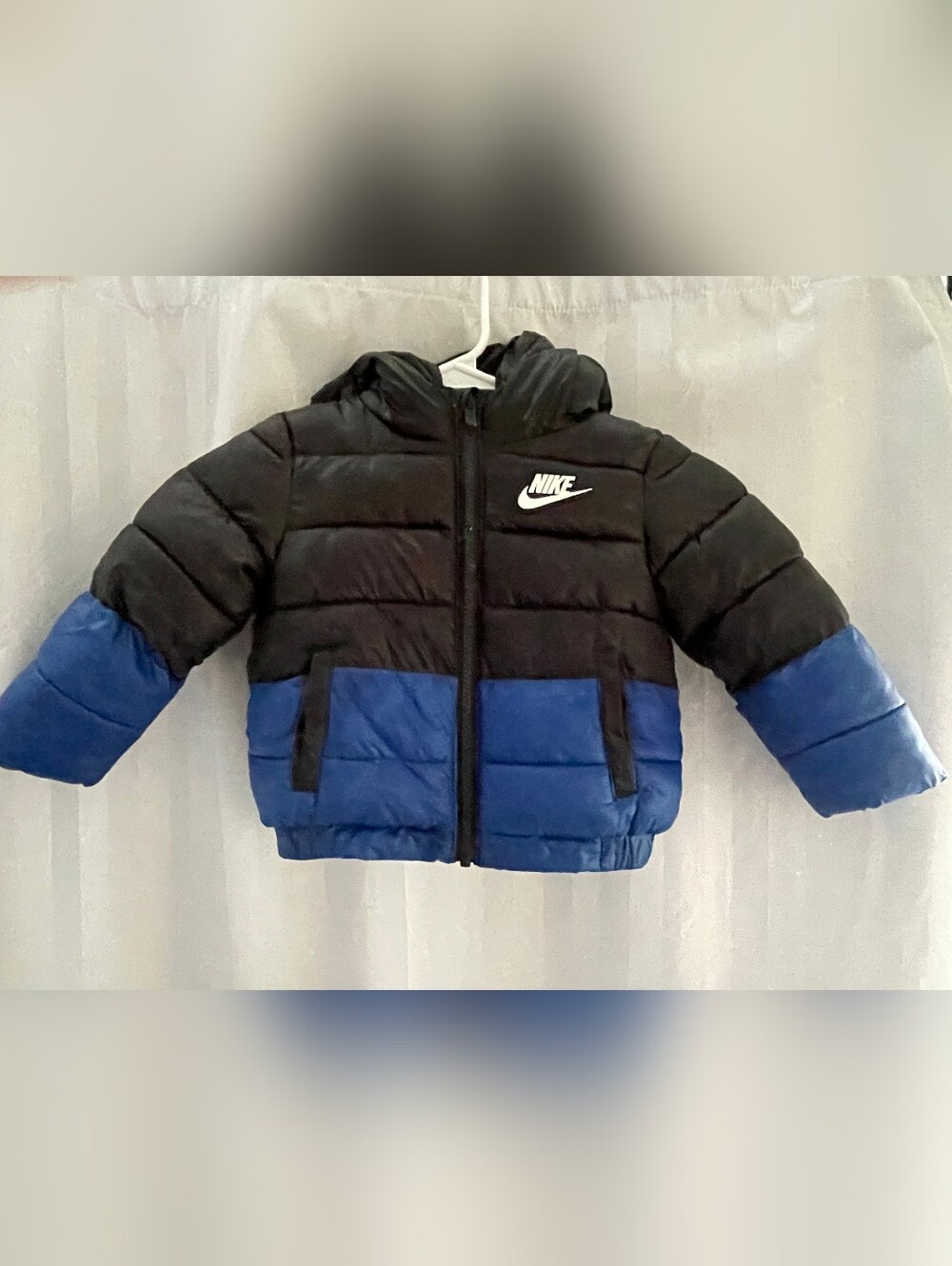 Nike Kids Black and Blue Colorblock Puffer Jacket with Hood